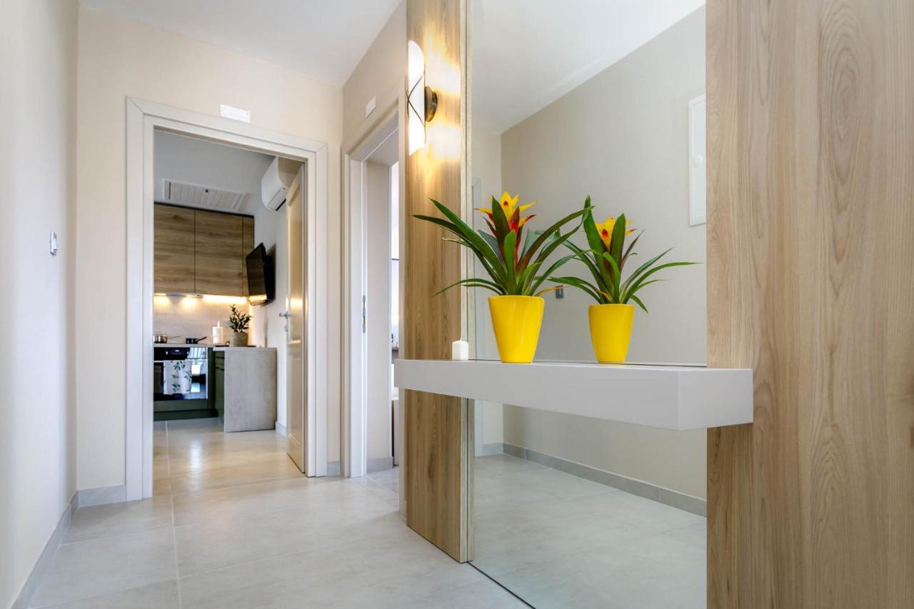 Apartments Olivia & Navy, Silo 외부 사진