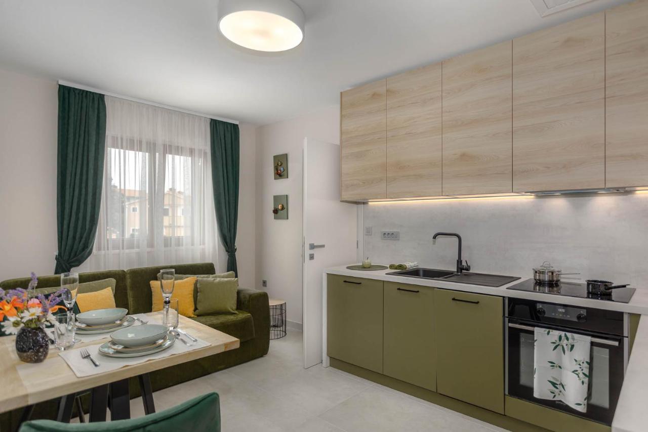 Apartments Olivia & Navy, Silo 외부 사진